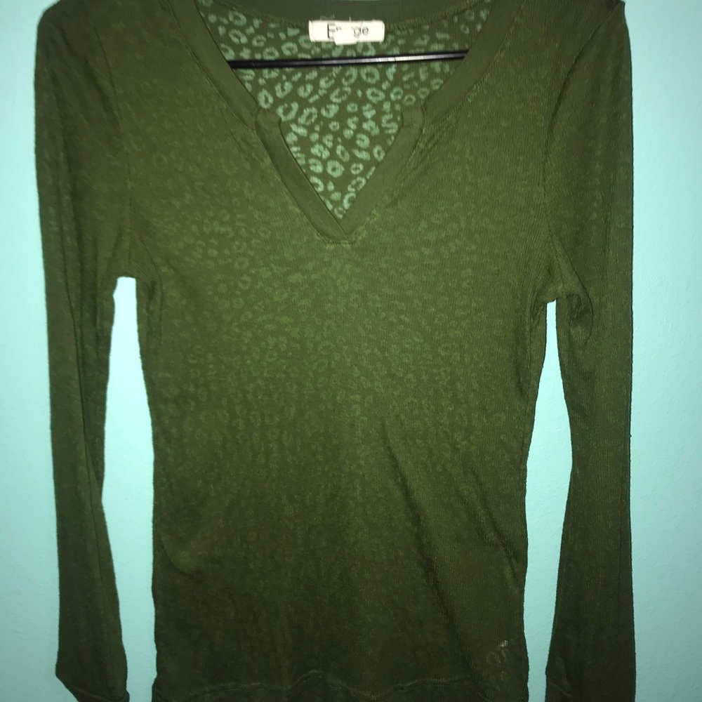 Green long sleeve shirt